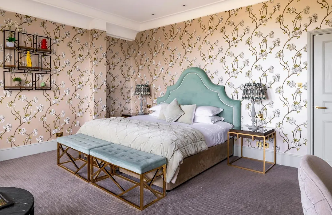The Petersham-1