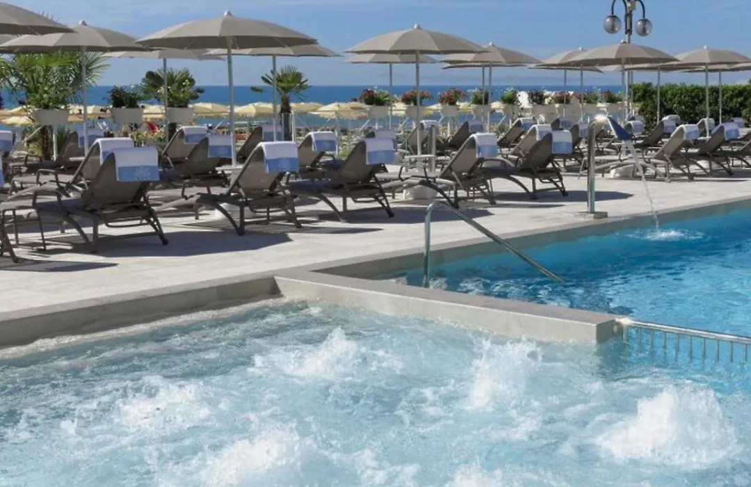 Hotel Cavalieri Palace & Suites-1