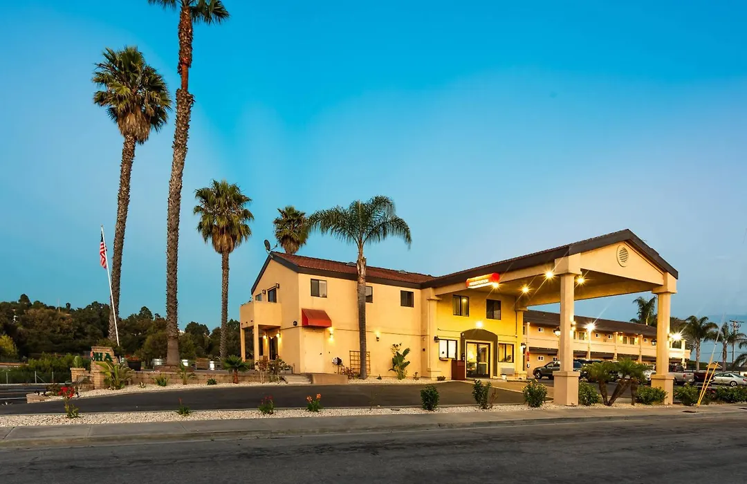 Aloha Inn-1