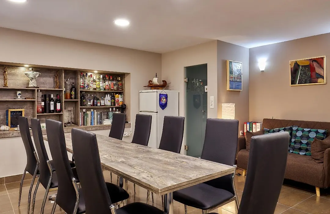 Dorian Boutique Hotel-Apartments-1