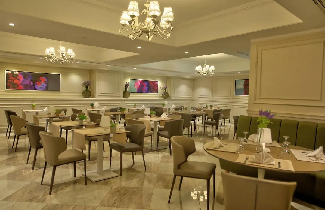 Hotel Lac Leman-1