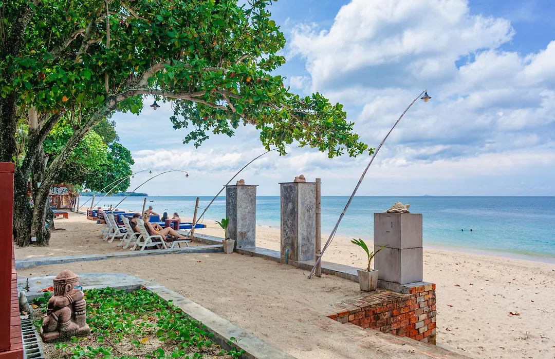Lanta Sand Resort & Spa-1