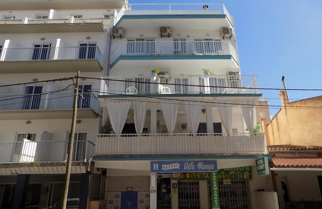 Hostal Villa Maruja-1
