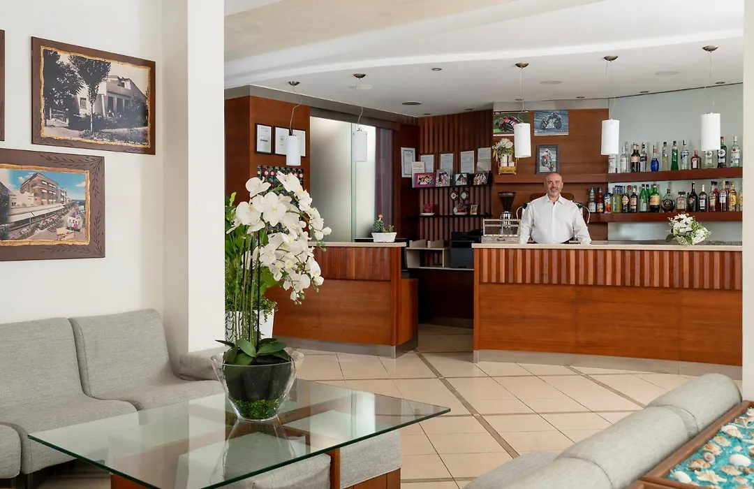 Hotel Lina-1