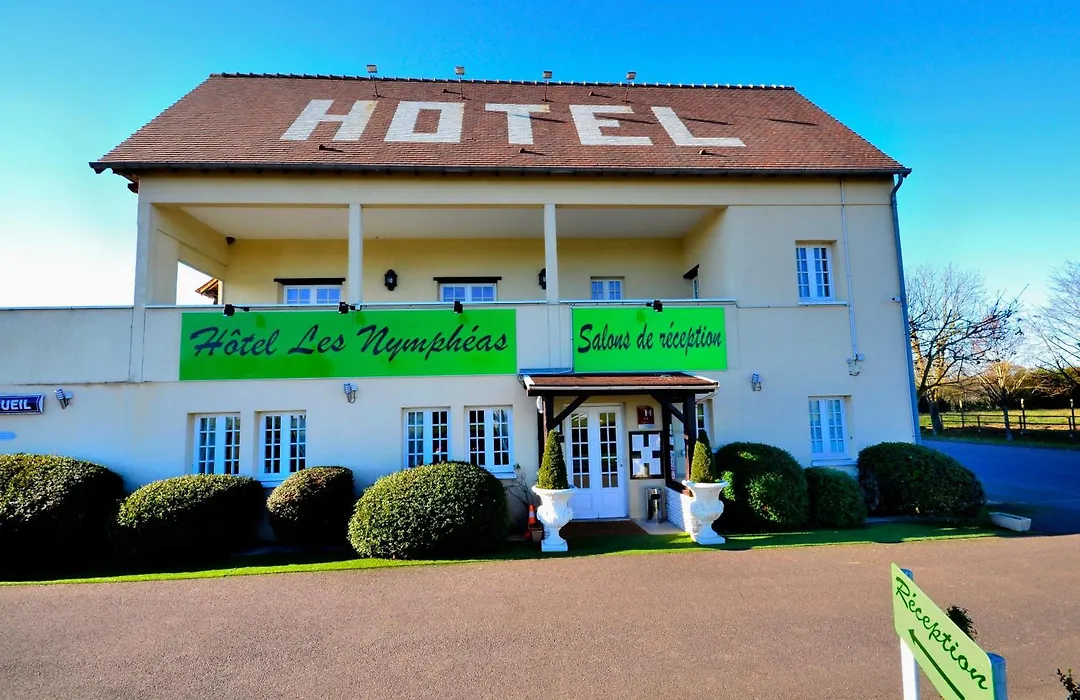 Logis Hotel Les Nympheas-1