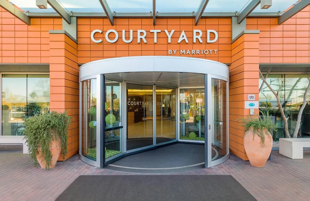 Courtyard By Marriott Venice Airport-1
