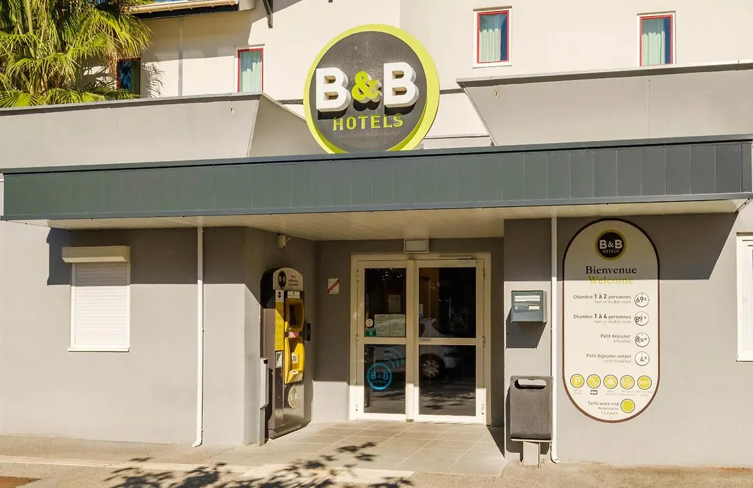 B&B Hotel Villeneuve Loubet Plage-1