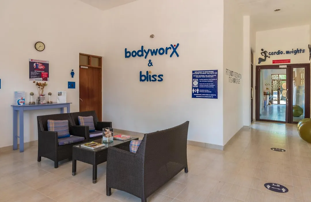 Bahari Beach Hotel-1