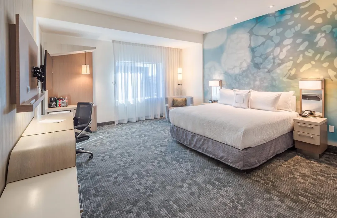 Courtyard By Marriott Chihuahua-1