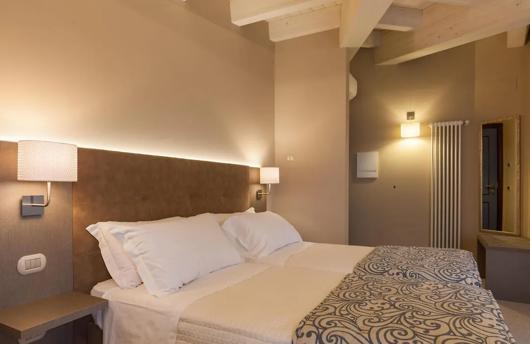 La Grotta Hotel-1