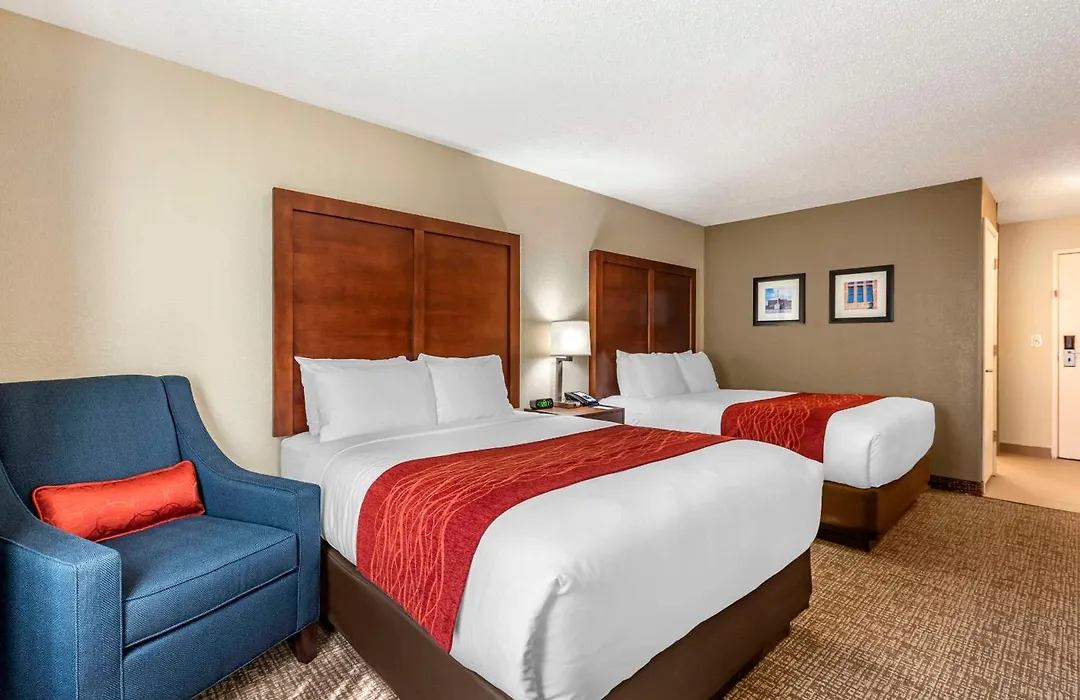 Comfort Inn & Suites Middletown - Franklin-1