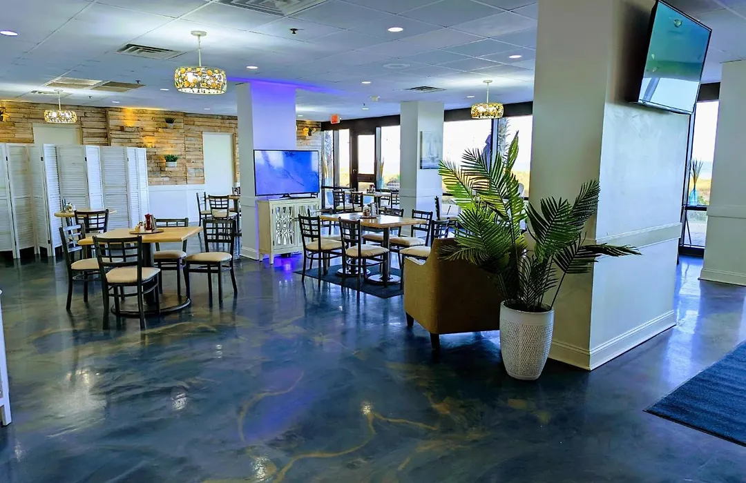 Shell Island Resort - All Oceanfront Suites-1