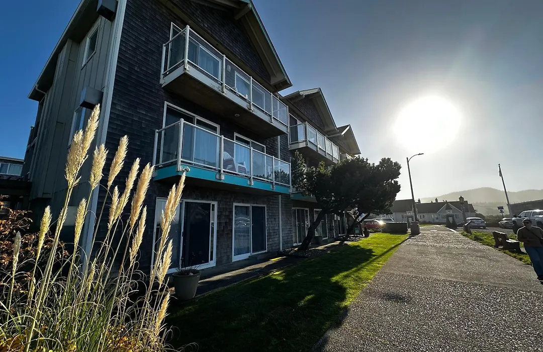 Inn At The Shore-1