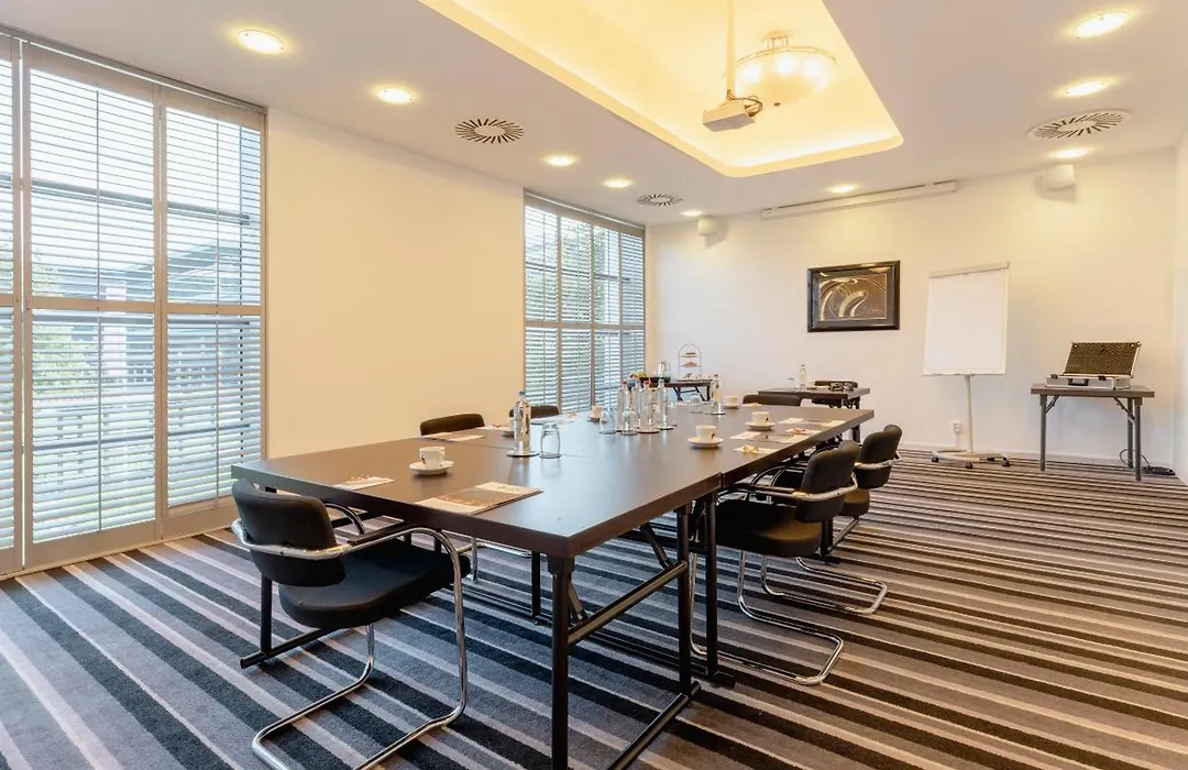 Best Western Plus Grand Winston-1