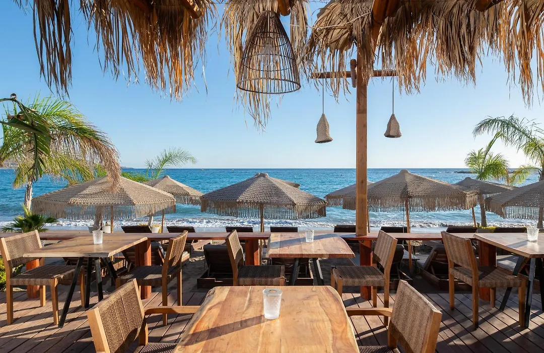 Aquarius Beach Hotel-1