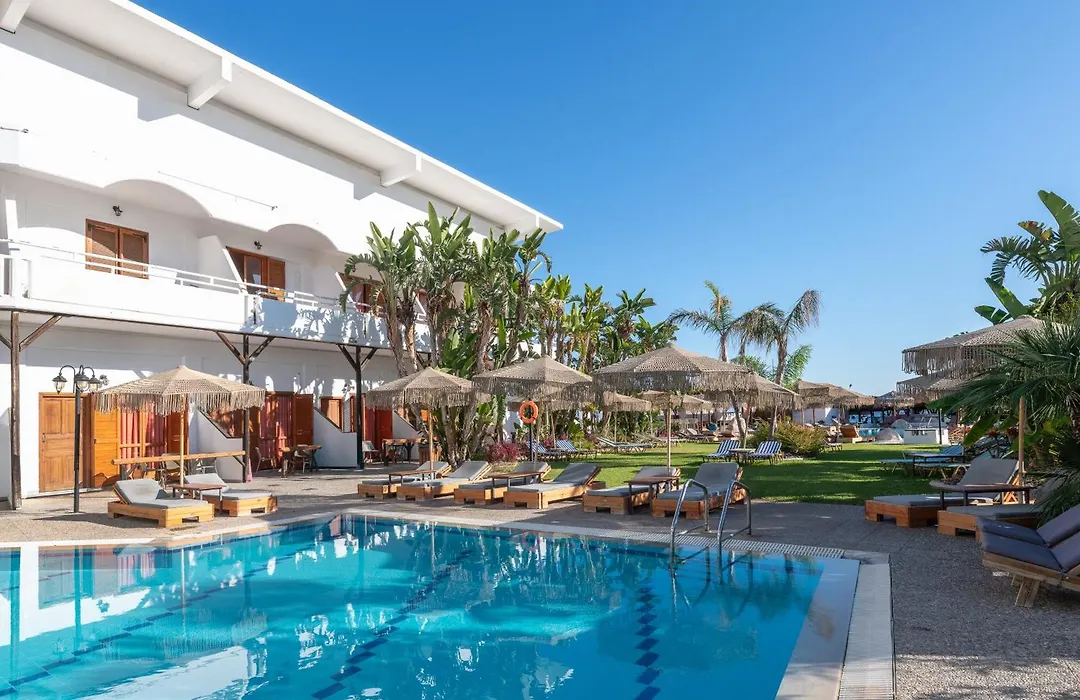 Aquarius Beach Hotel-1