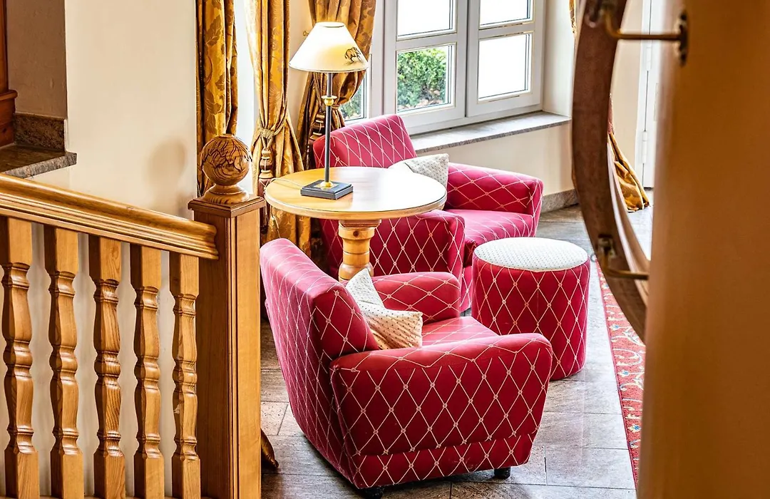 Schloss Hotel Holzrichter-1