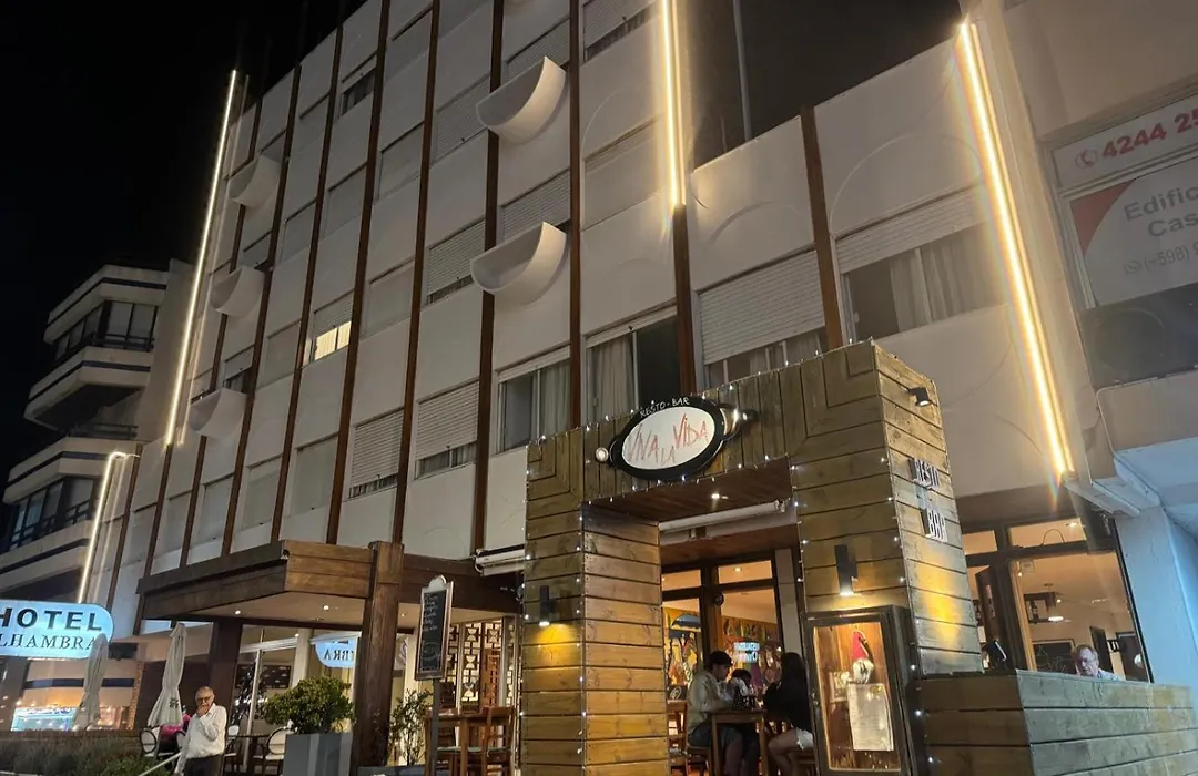 Hotel Alhambra-1