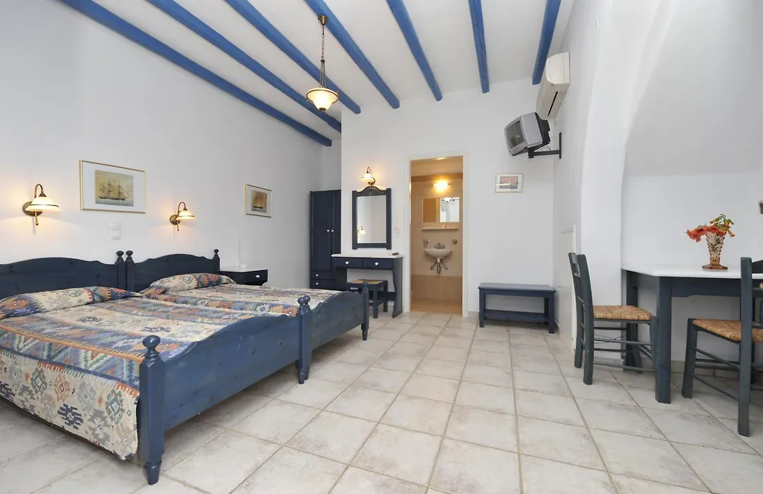George'S Beach Studios Aliki Paros-1