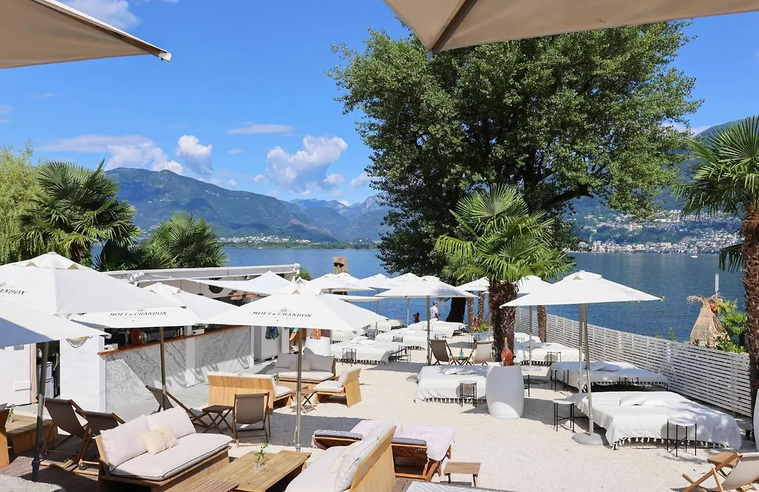 Riva Boutique Hotel I Beach Club I Loges I Restaurant-1