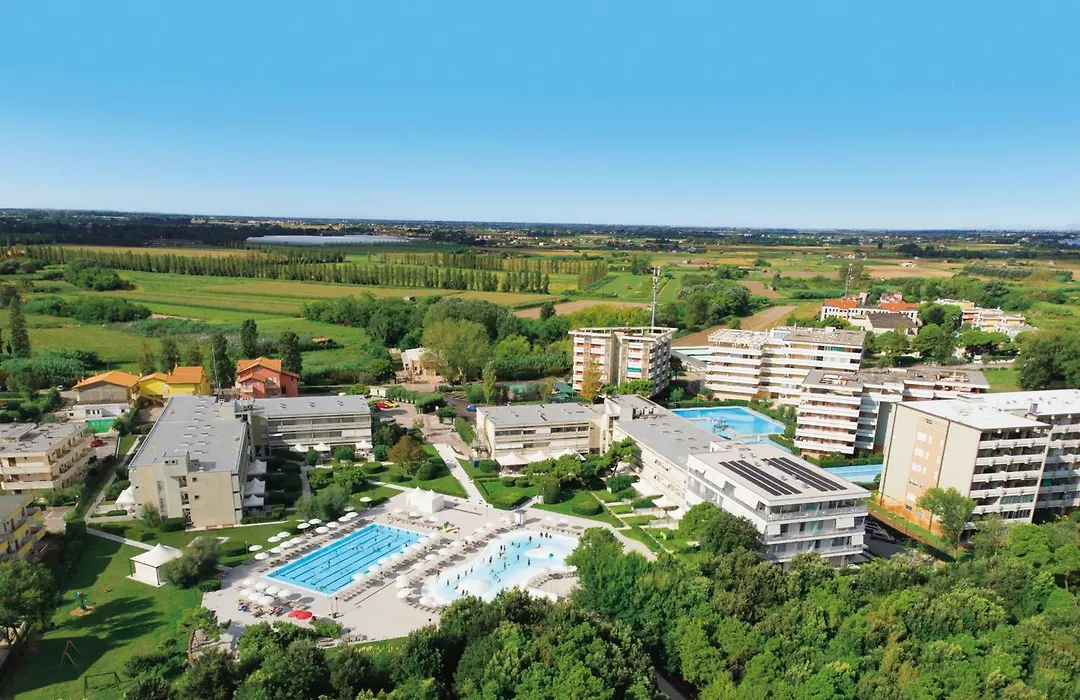 Isaresidence Holiday Resort-1