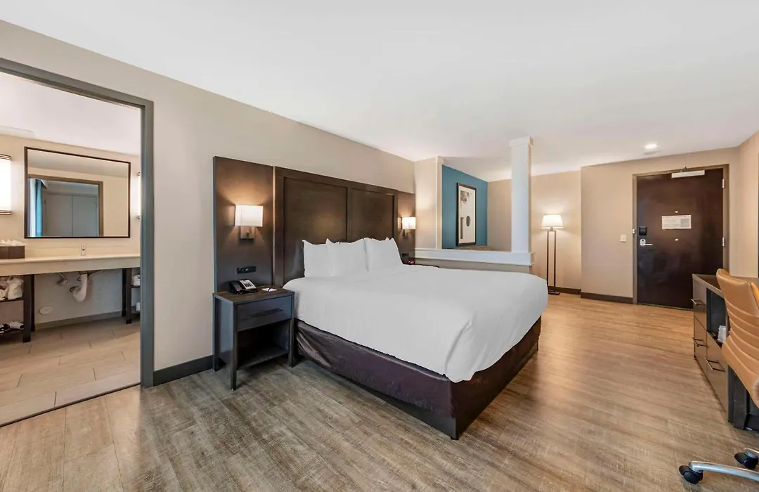 Comfort Inn & Suites Miami International Airport-1