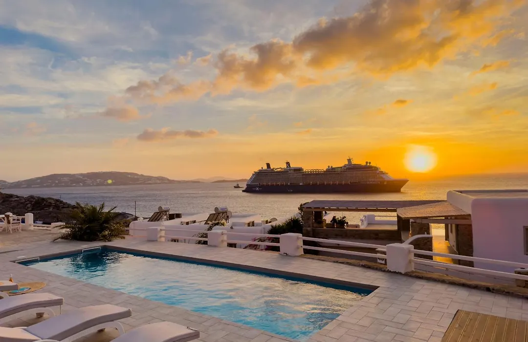With-Inn Mykonos Suites-1
