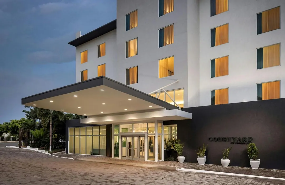 Courtyard By Marriott Kingston, Jamaica-1