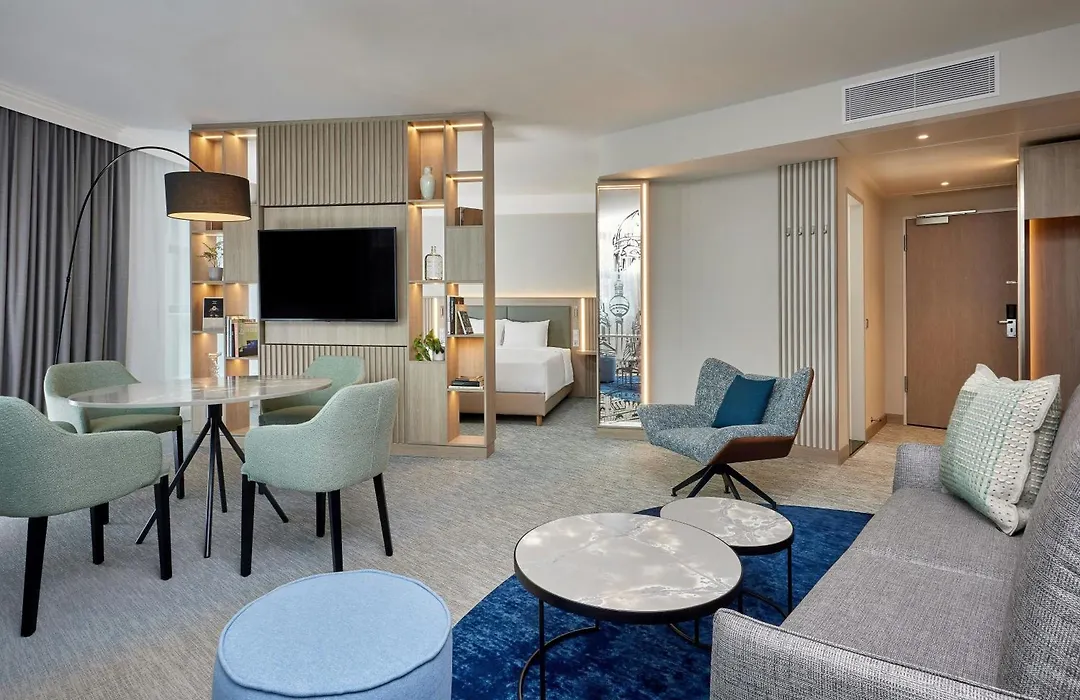 Courtyard By Marriott Berlin City Center-1