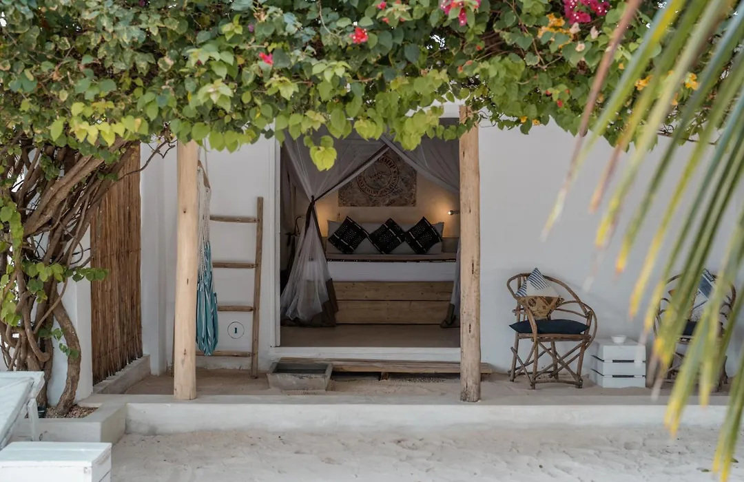 The Loop Beach Resort (Adults Only)-1