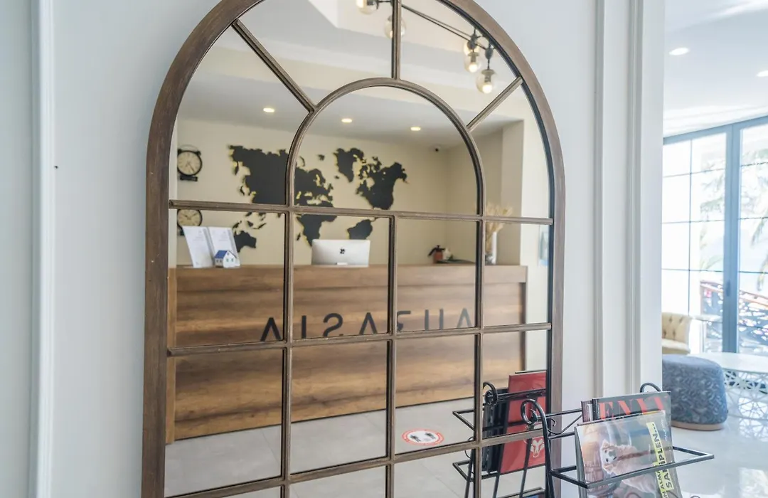 Aurasia Beach Hotel-1