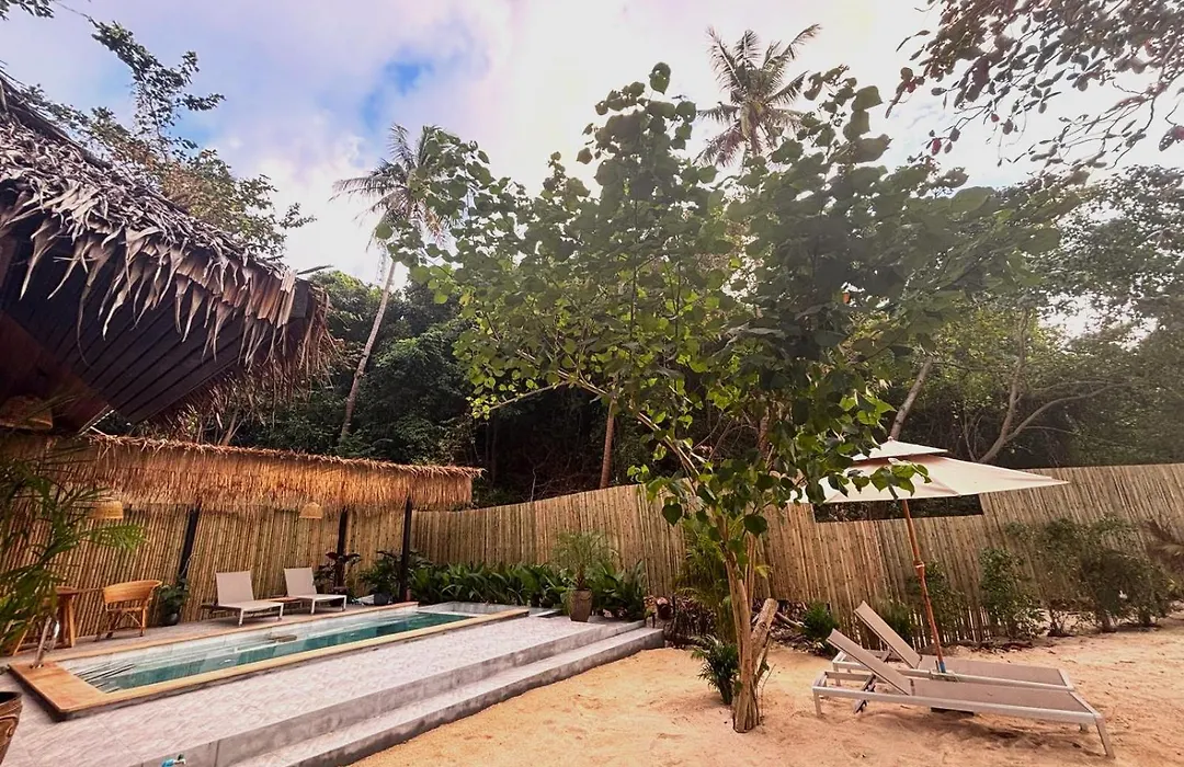 Secret Beach Bungalows-1