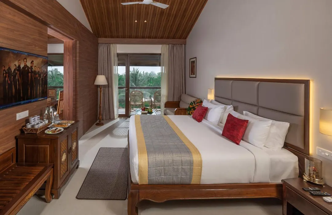 Uday Suites - The Airport Hotel-1