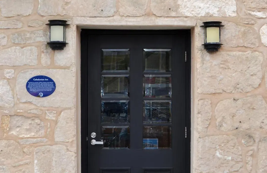 Caledonian Inn-1