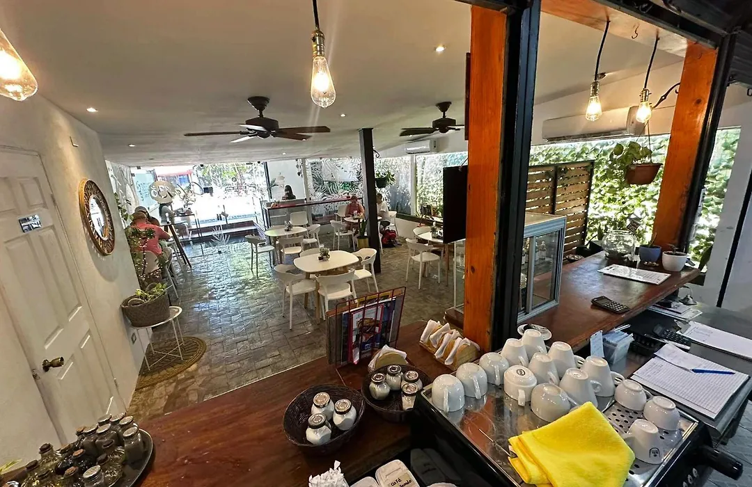 Surf Ranch Tamarindo-1