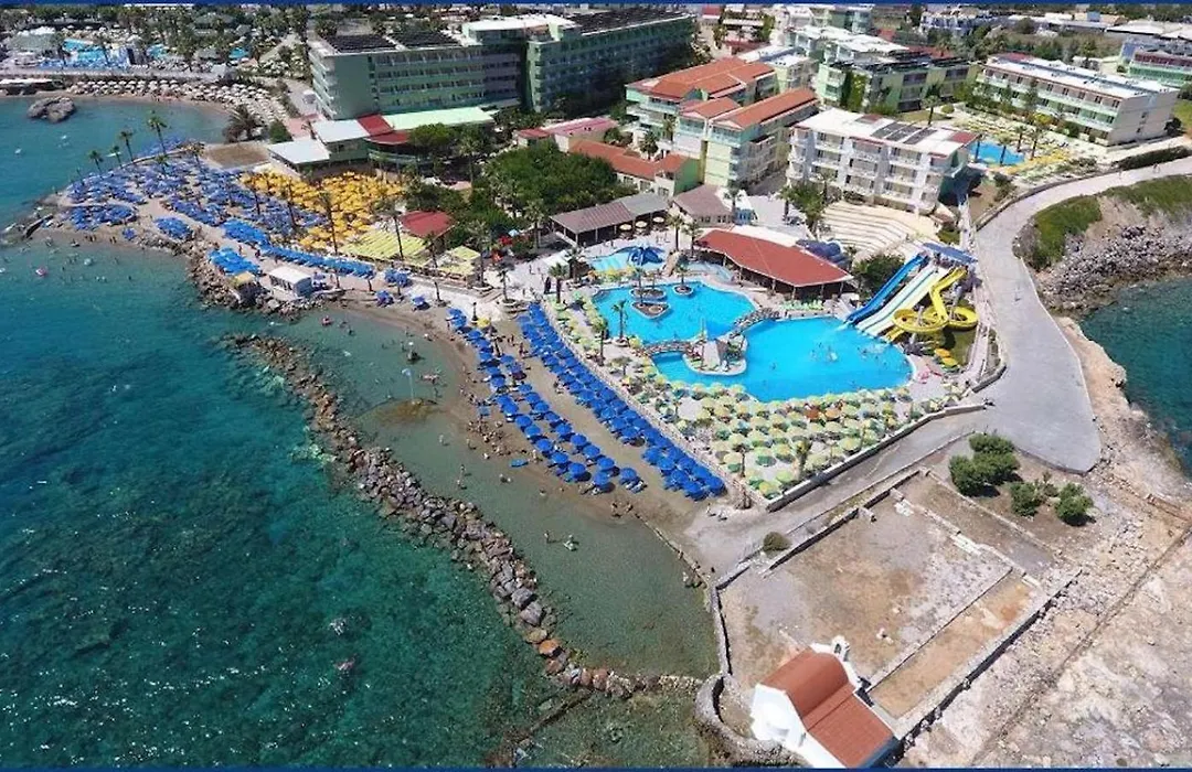 Eri Beach&Village Hotel-1