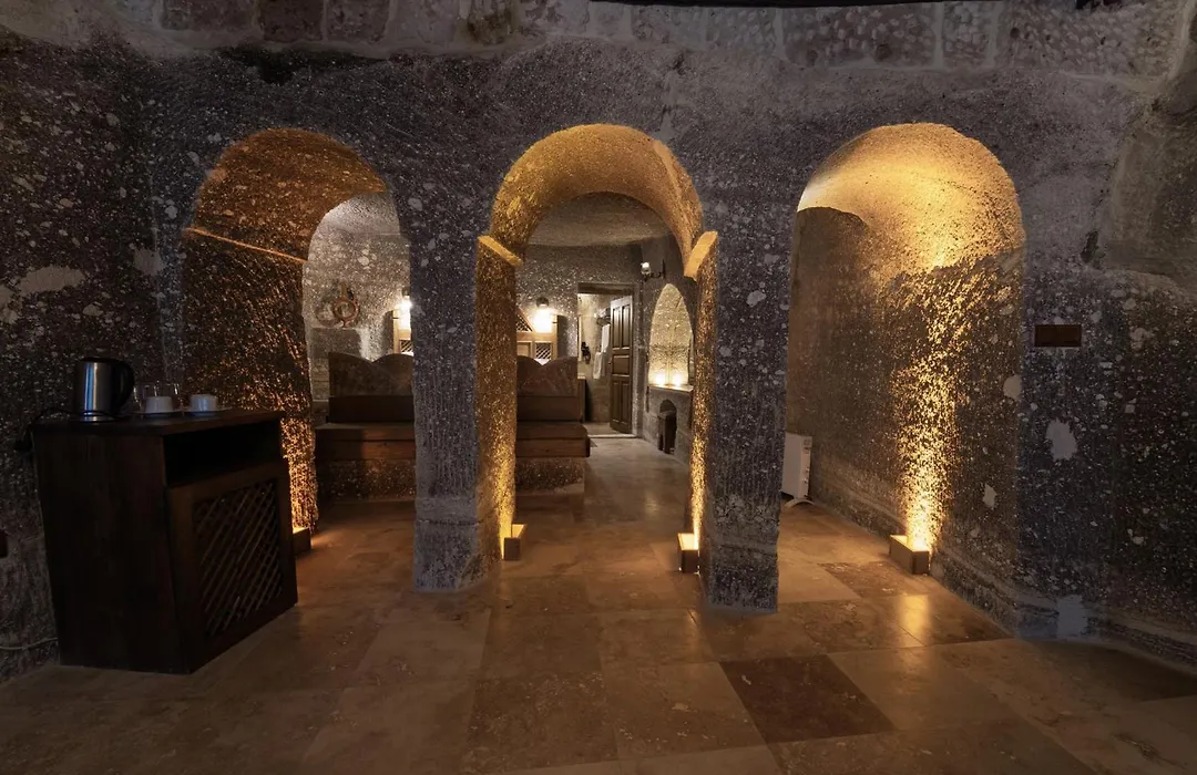 Grand Cave Suites-1