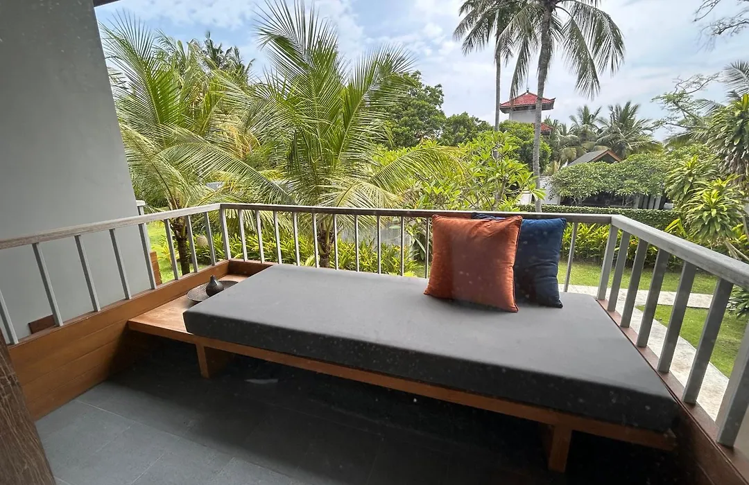 Umadewi Surf & Retreat-1