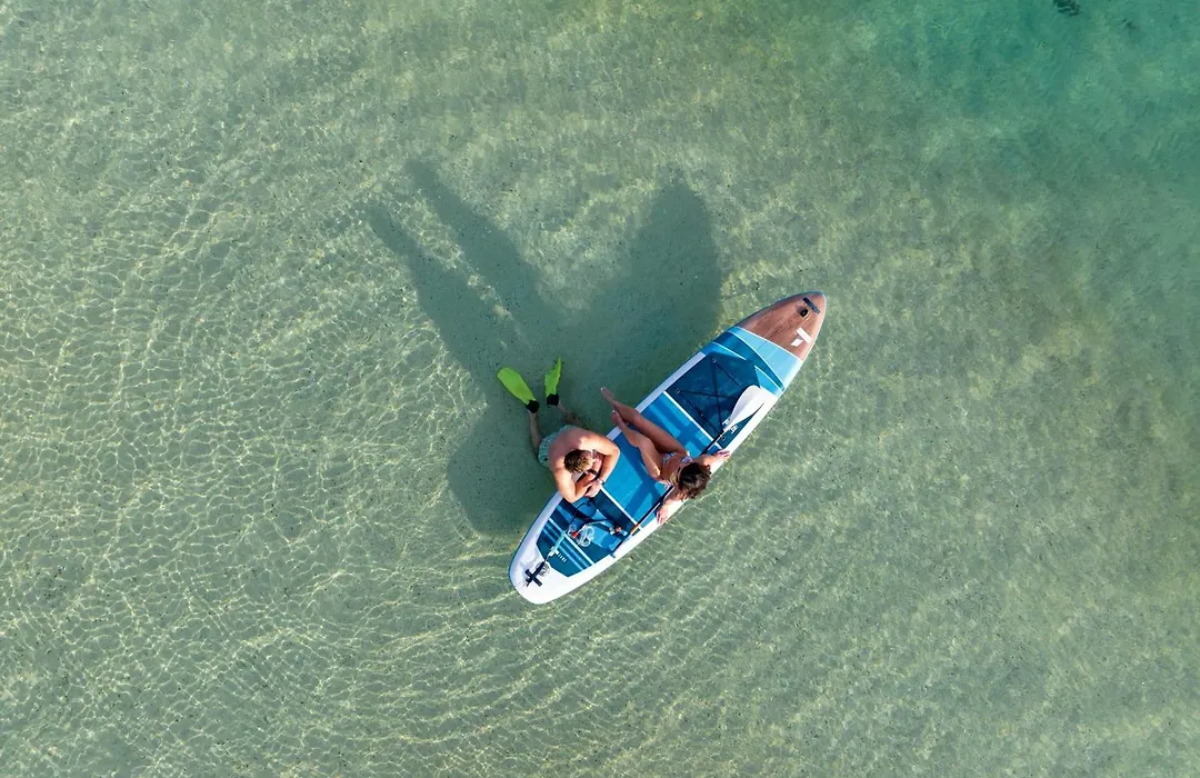 Mantaray Island Resort-1