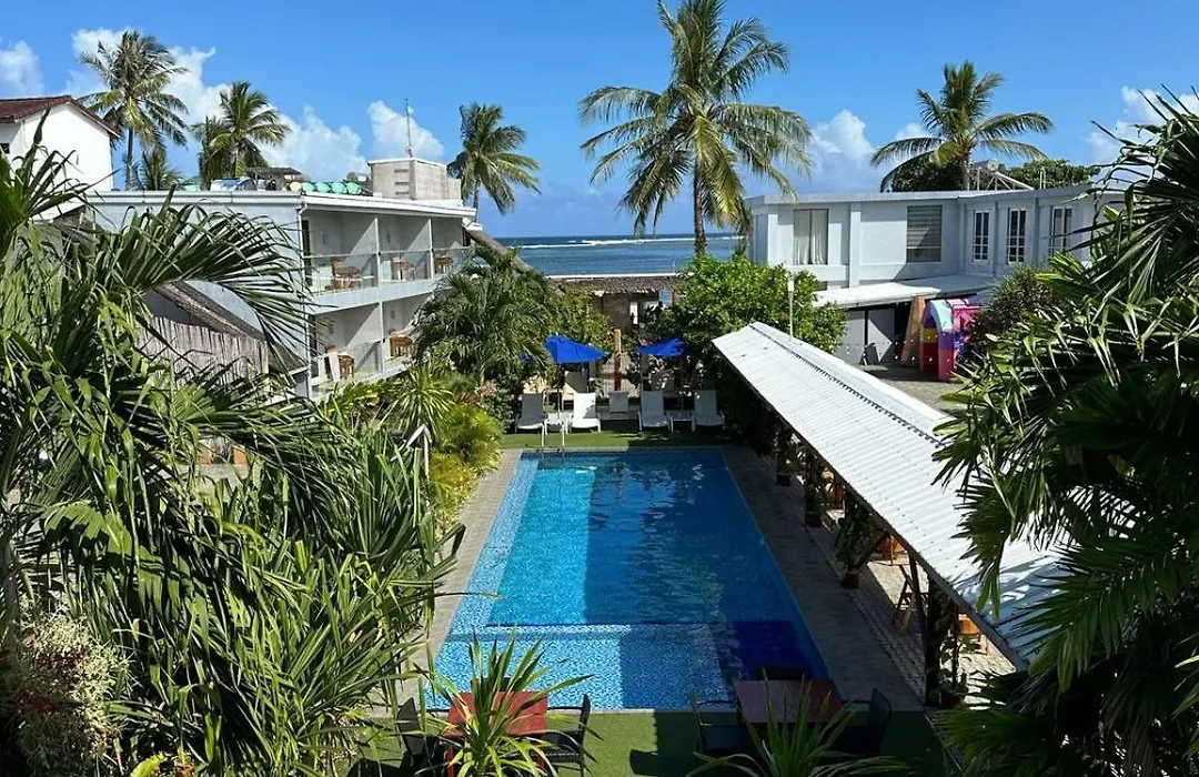 Reef Beach Resort-1