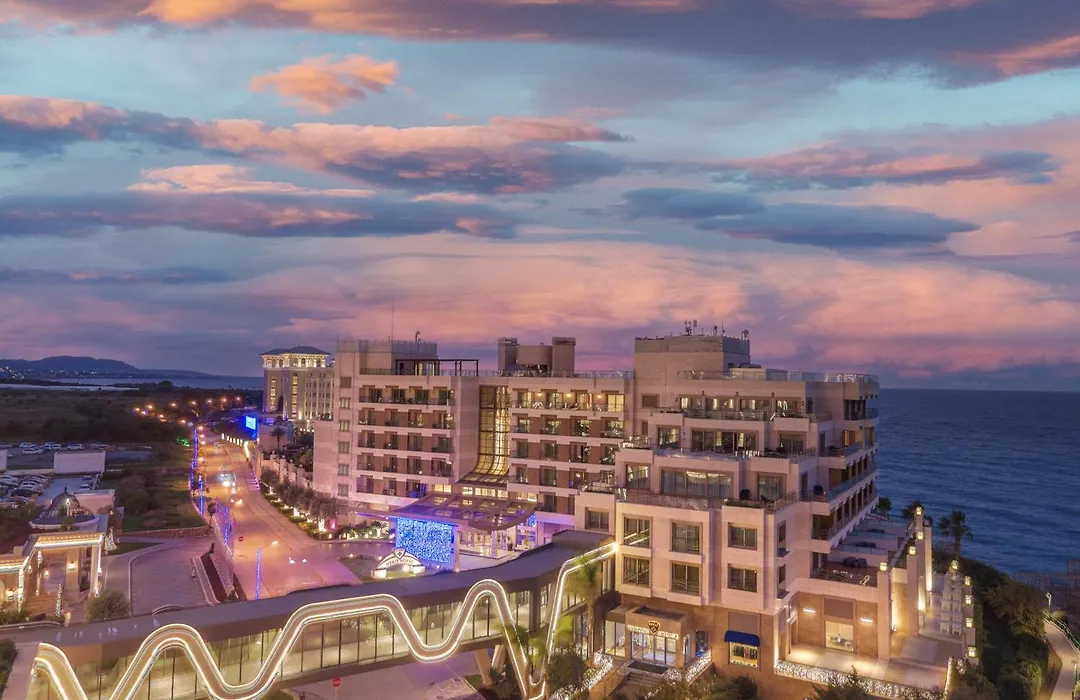 Merit Royal Premium Hotel Casino & Spa-1