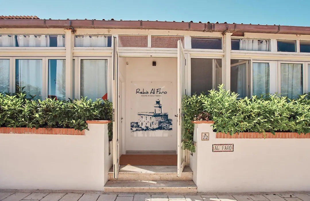 Relais Al Faro Bed&Breakfast-1