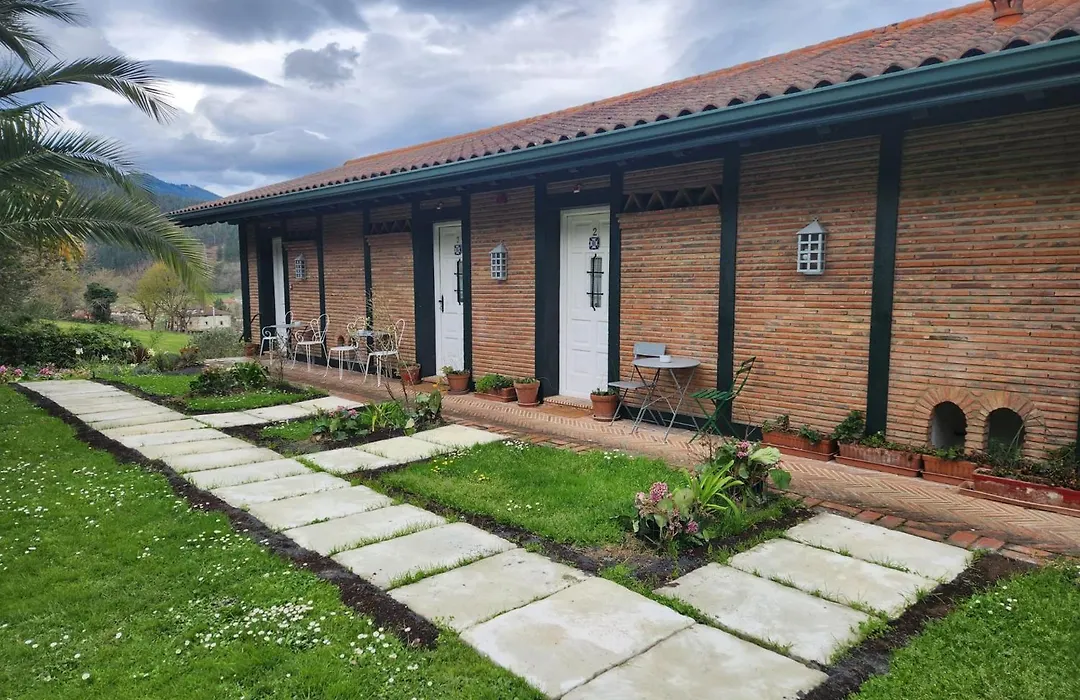 Hotel Ibarra Zalla-1