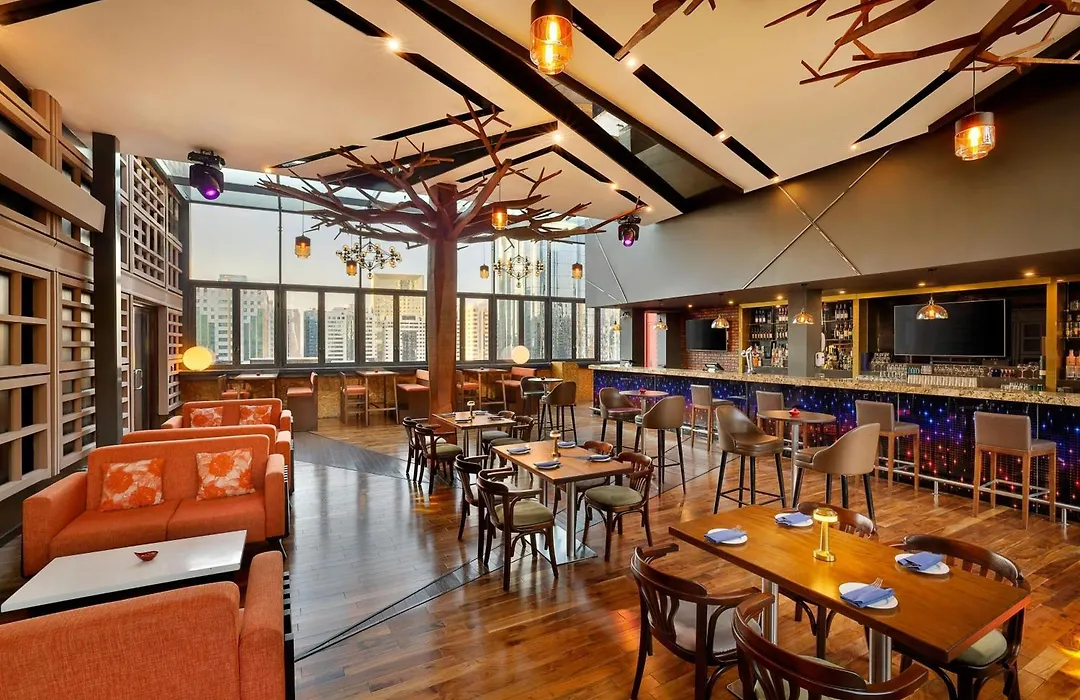 Courtyard By Marriott World Trade Center, Abu Dhabi-1