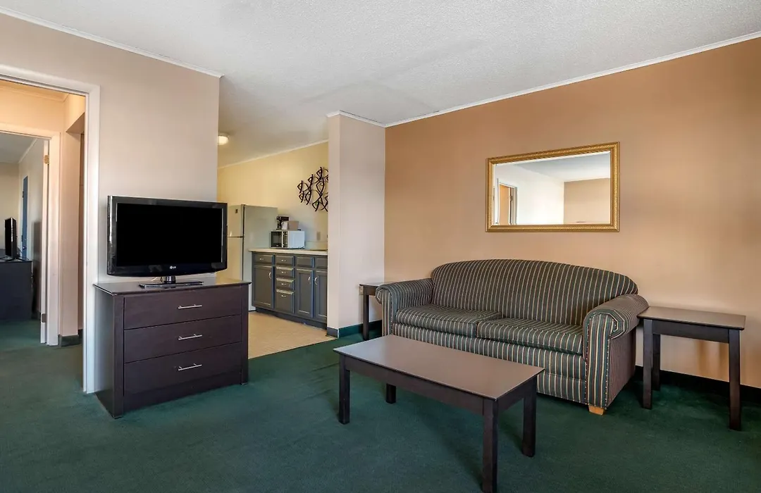 Rodeway Inn & Suites Rehoboth Beach-1