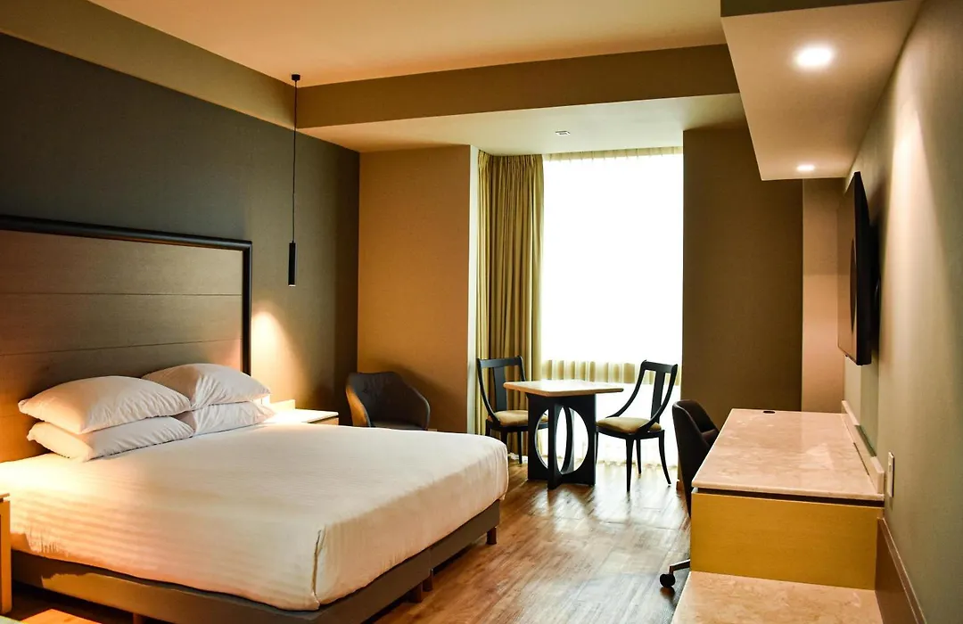 Ramada By Wyndham Mexico City Santa Fe-1