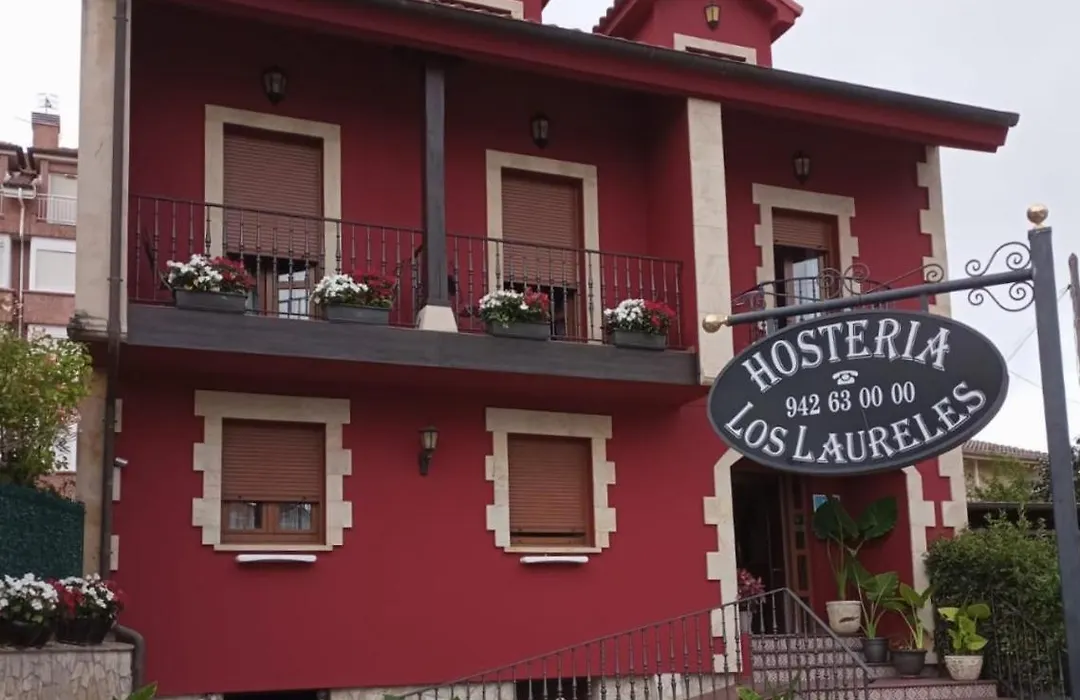 Hosteria Los Laureles-1