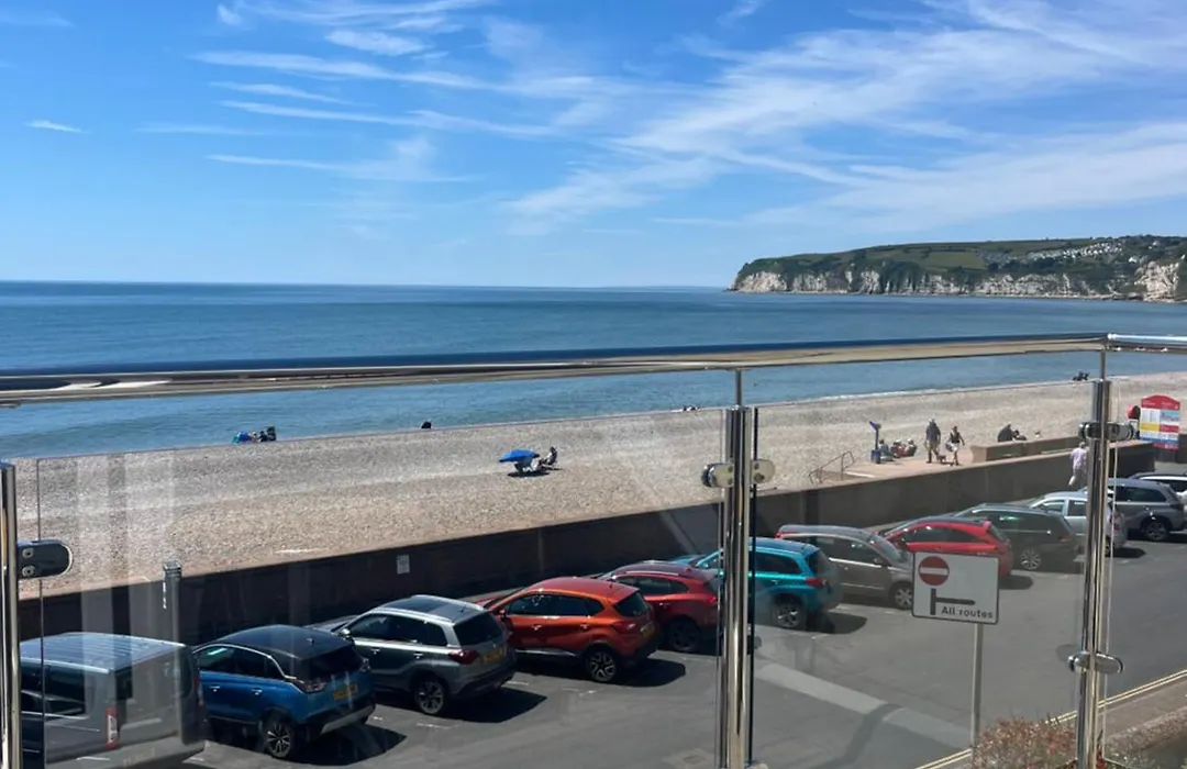 Mariners Hotel-1