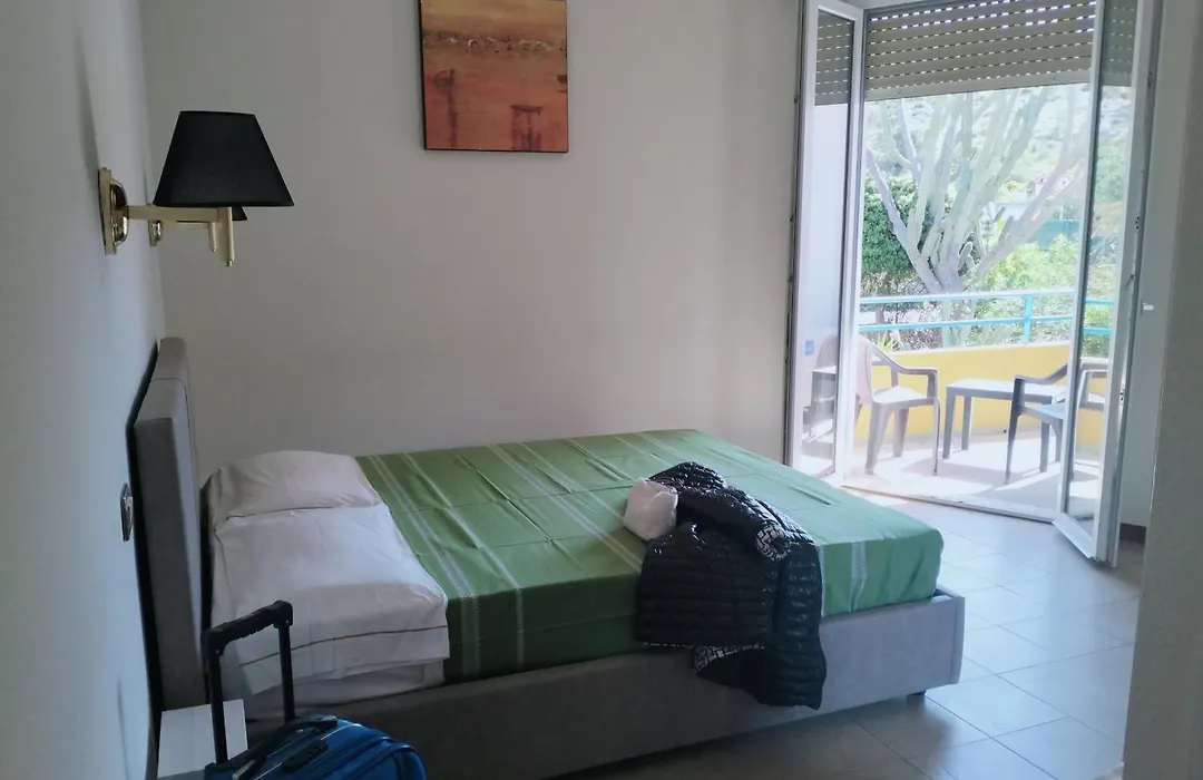 Hotel Calamosca-1