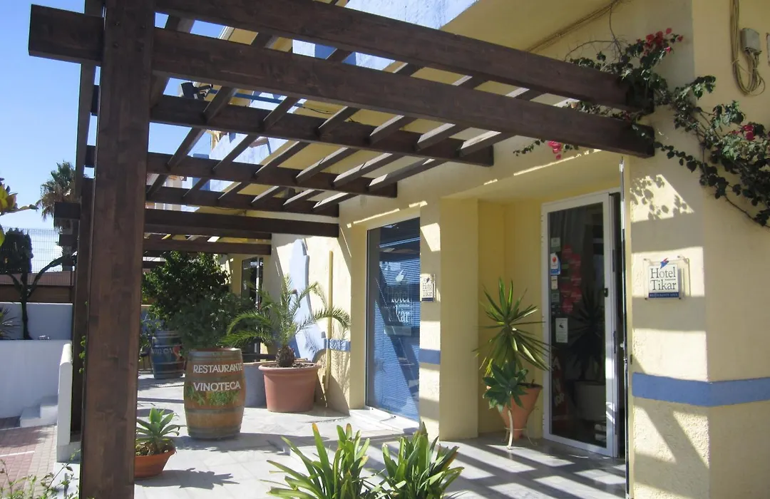 Hotel Tikar-1